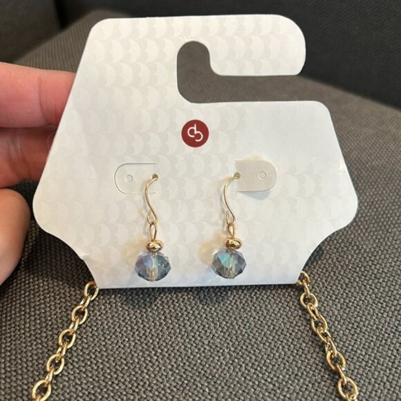 Dress Barn Necklace and Earring Set - Picture 2 of 5